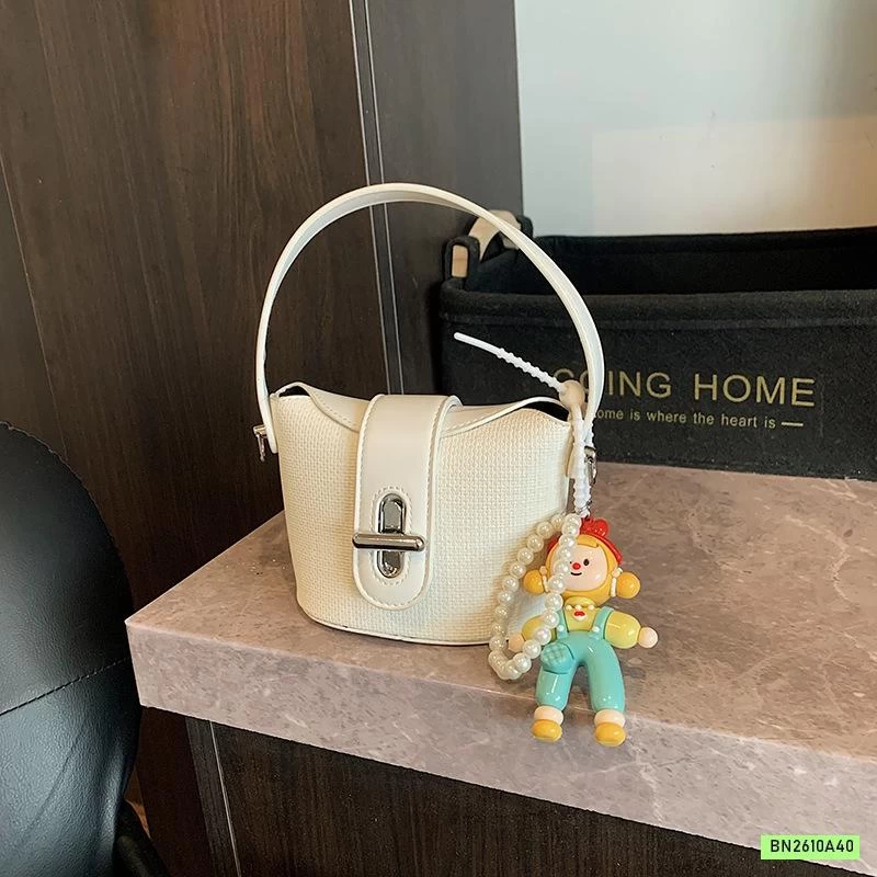 GIỎ XÁCH DẠ TSWEET KÈM MÓC