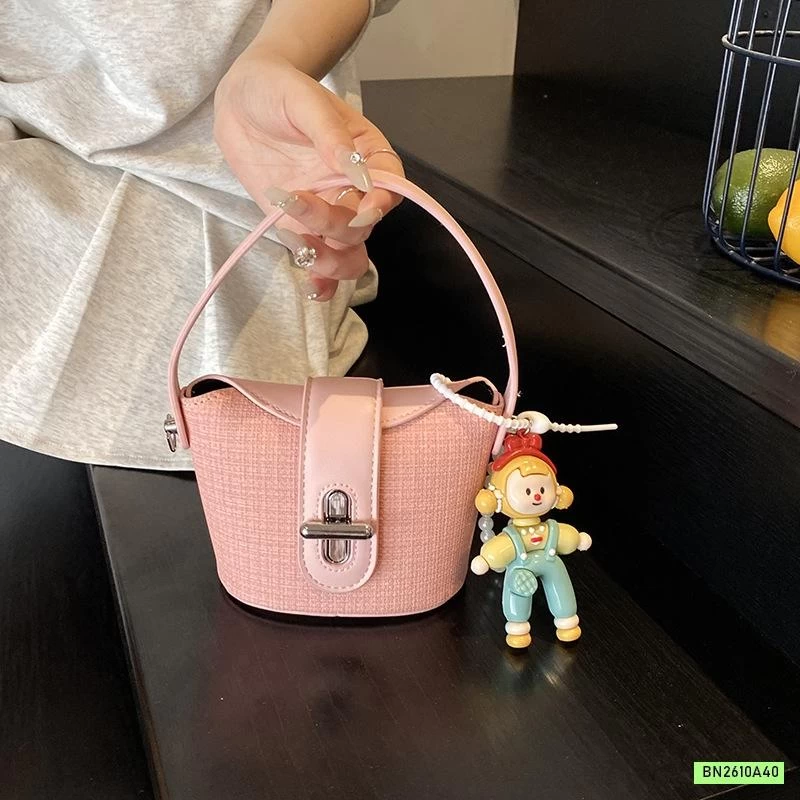 GIỎ XÁCH DẠ TSWEET KÈM MÓC