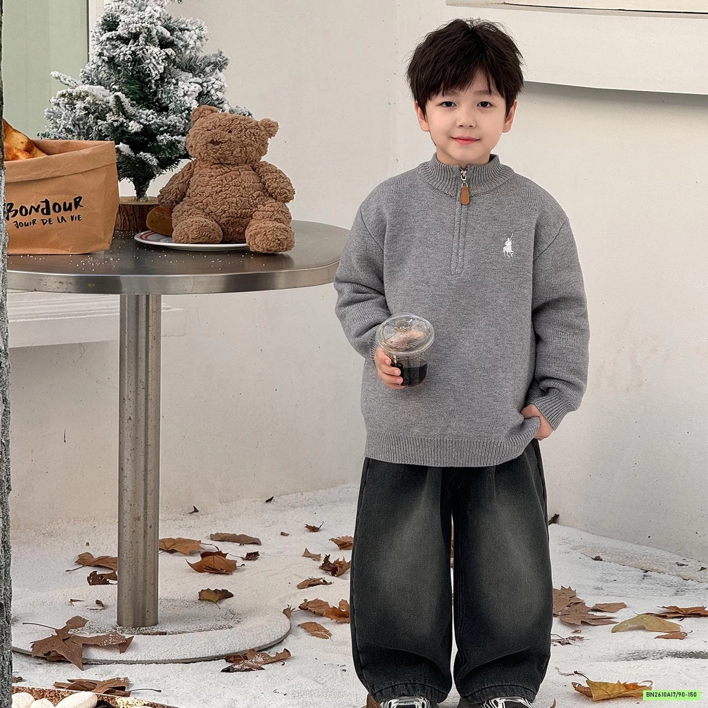 ÁO LEN KHÓA CỔ THÊU LOGO AOAOKIDS