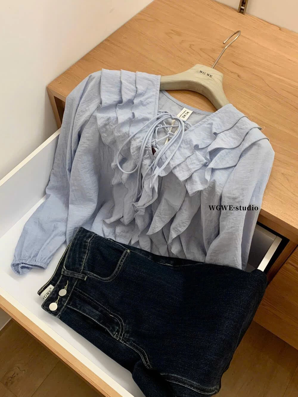 SƠ MI BÈO NHÚN CỔ WGWE7552