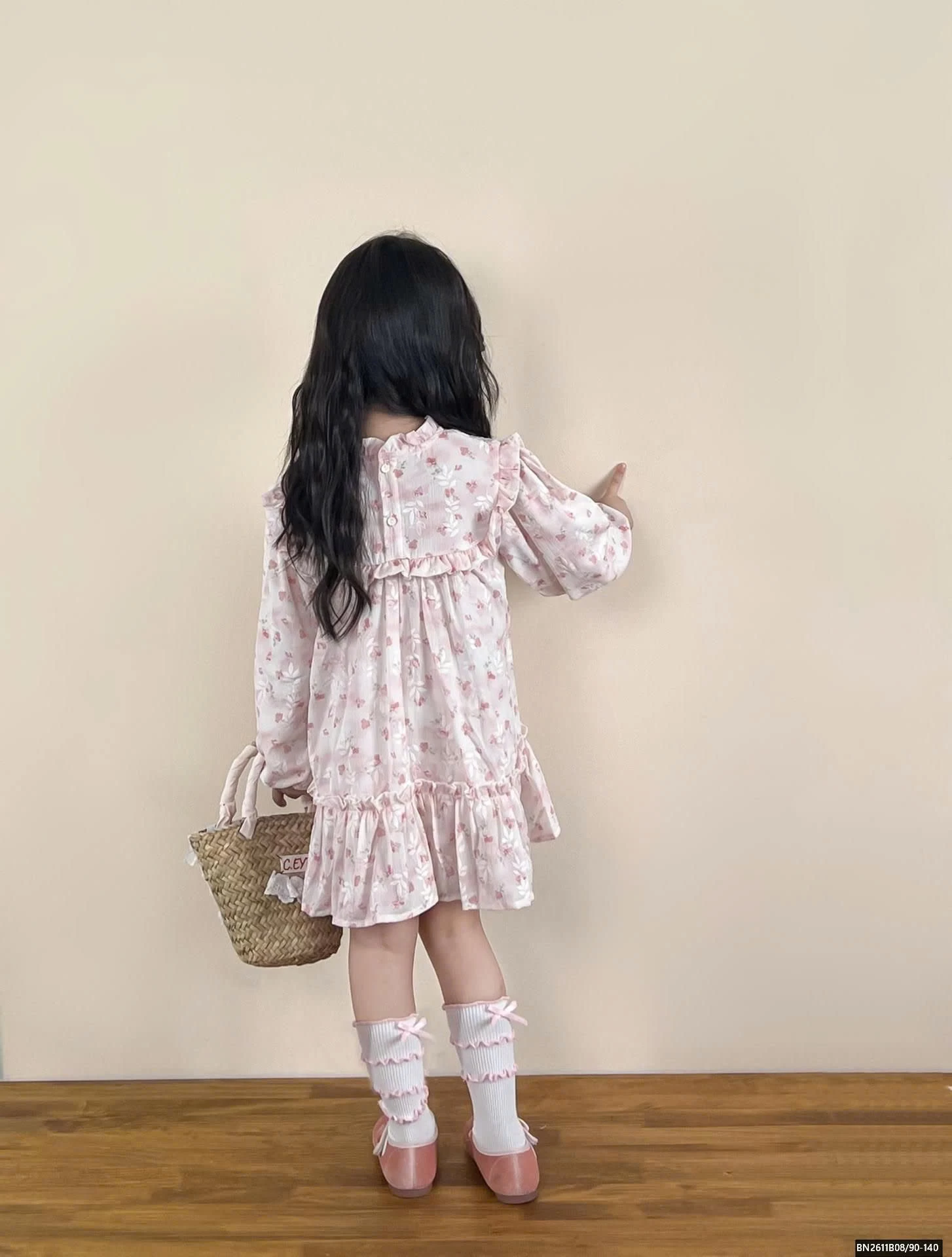 SÉT ÁO KHOÁC LEN MIX ĐẦM HOA HỒNG