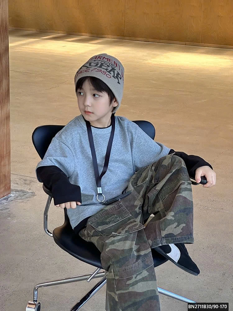 ÁO THUN XÁM TAY NỐI AMBB  25G113