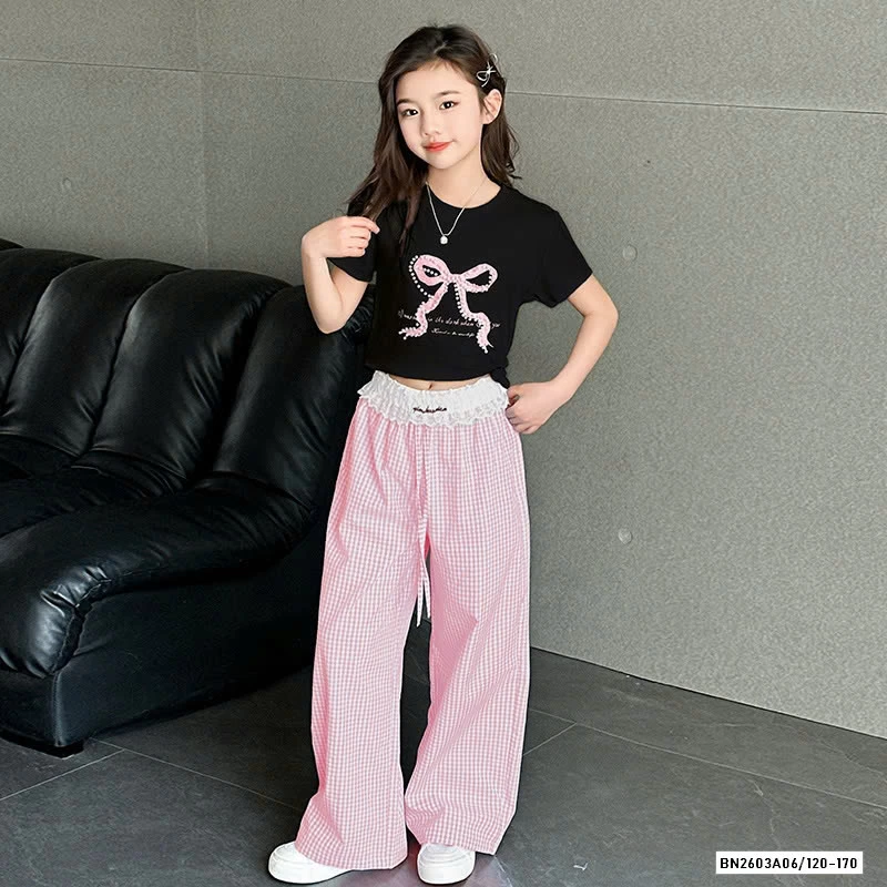 SÉT ÁO THUN NƠ MIX QUẦN SUÔNG CARO