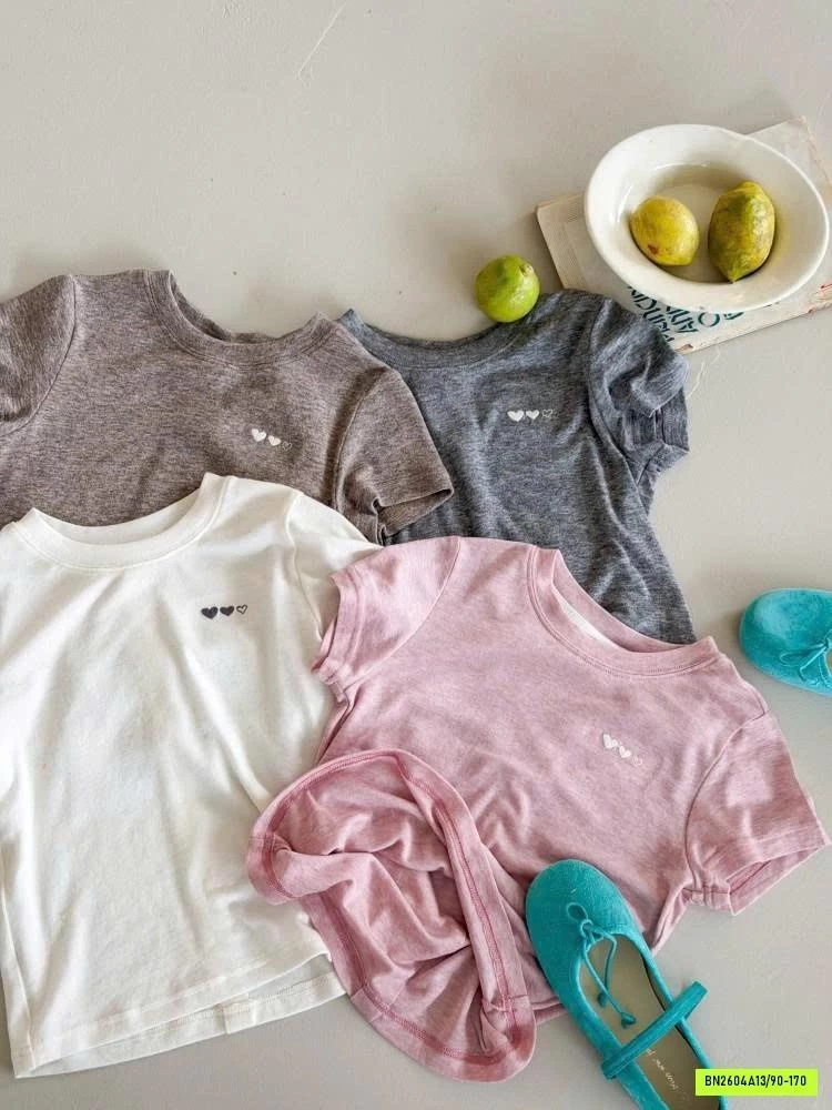 ÁO THUN THÊU TRÁI TIM 26B243 AMBB