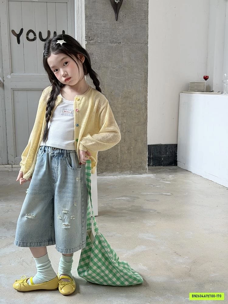 ÁO 3 LỖ CROPTOP 26B013 AMBB