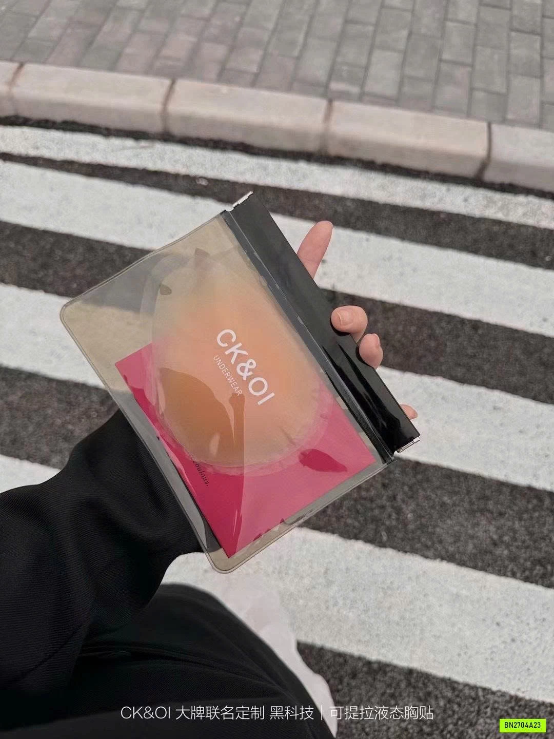 SÉT 2 CẶP DÁN NGỰC CK&OI