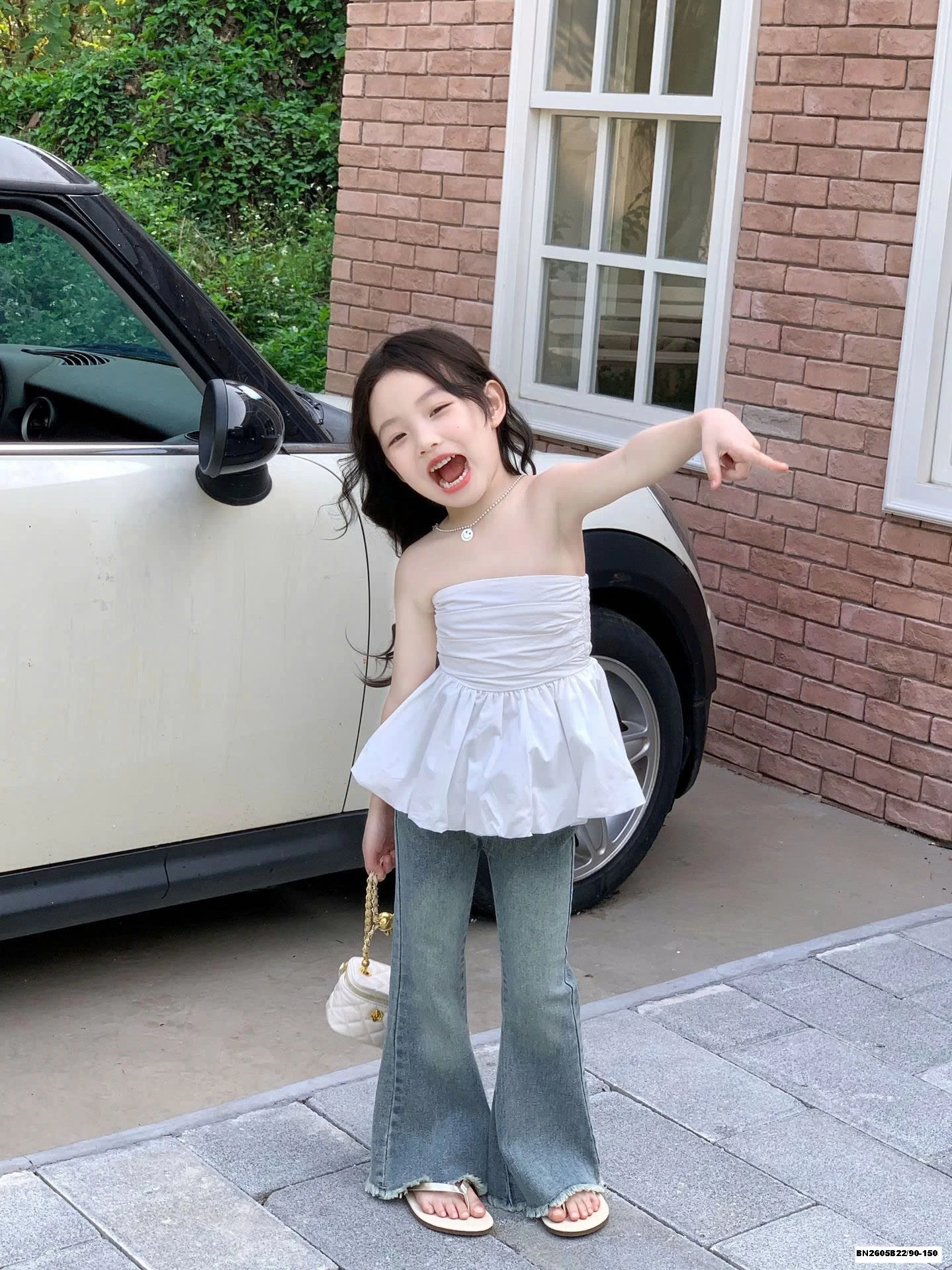 SÉT ÁO TRẮNG QUÂY MIX QUẦN JEAN LOE