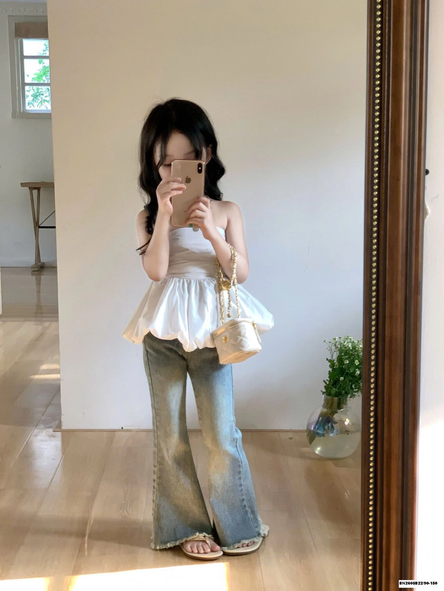 SÉT ÁO TRẮNG QUÂY MIX QUẦN JEAN LOE