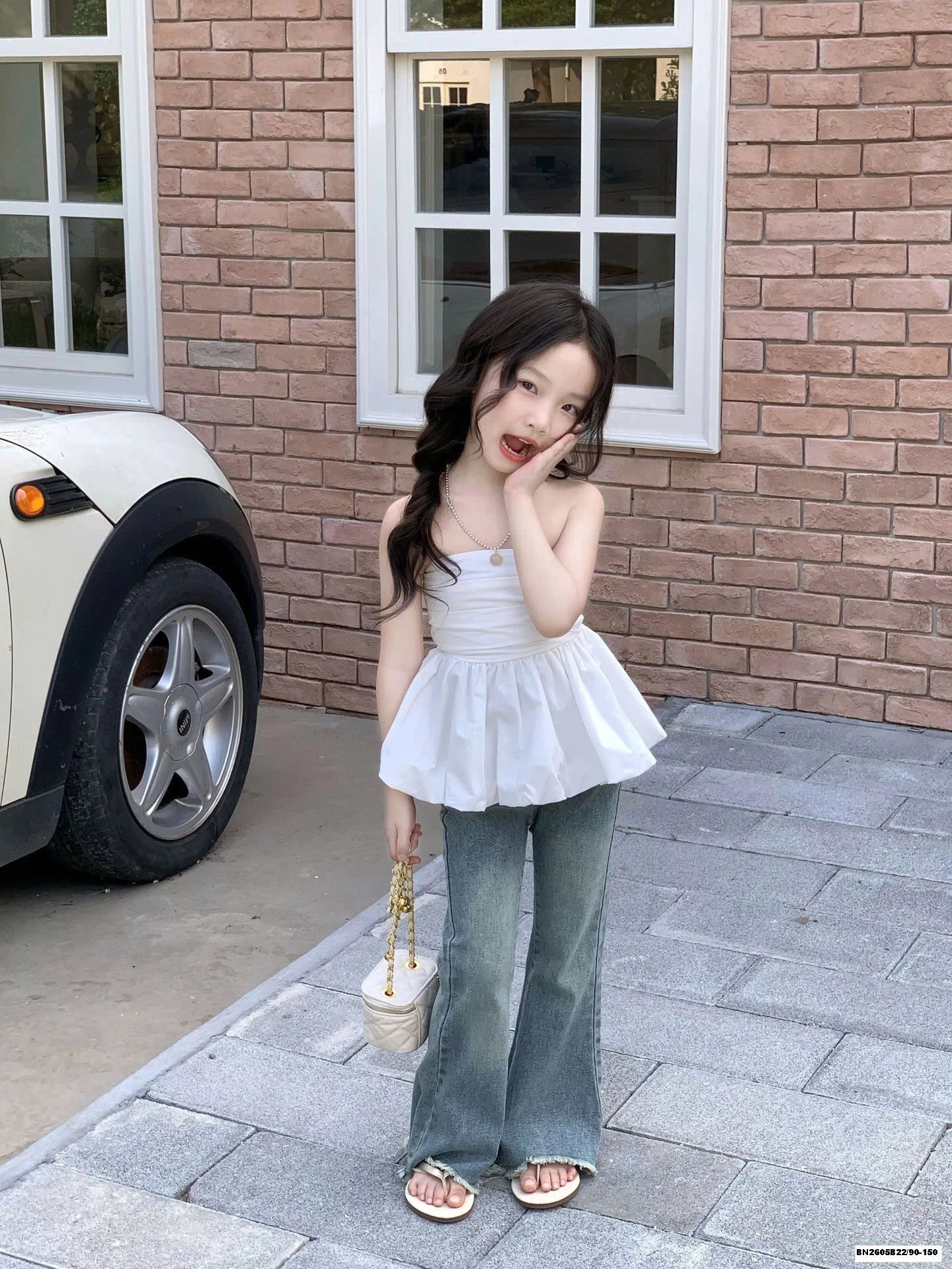 SÉT ÁO TRẮNG QUÂY MIX QUẦN JEAN LOE