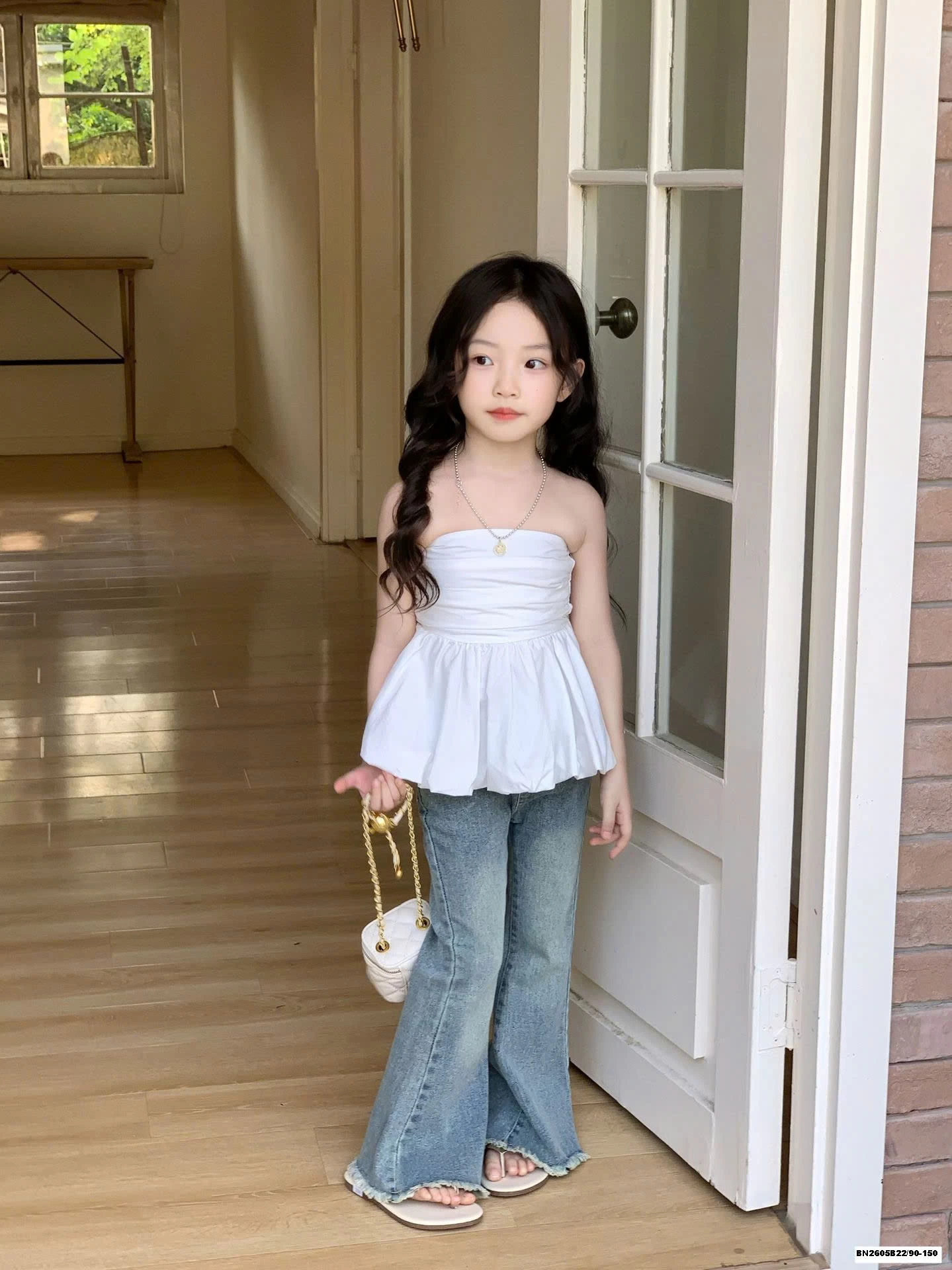 SÉT ÁO TRẮNG QUÂY MIX QUẦN JEAN LOE