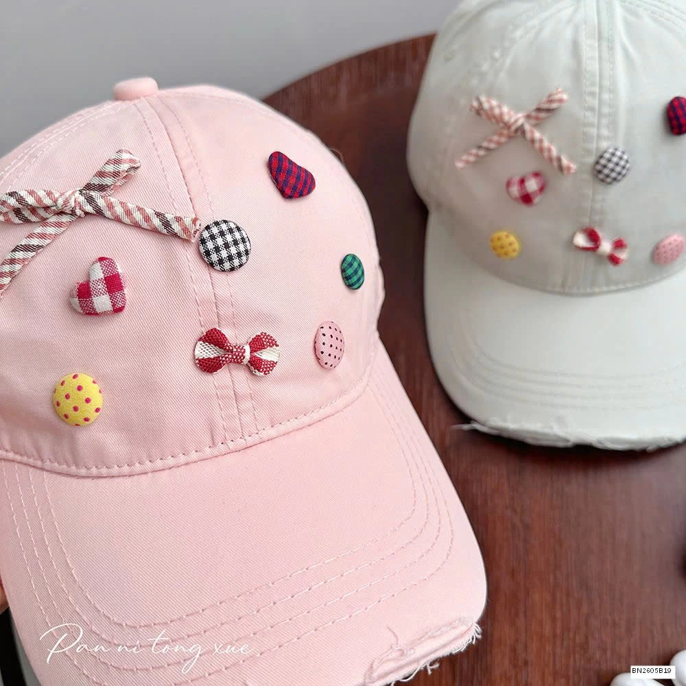 MŨ KẾT RÁCH GẮN STICKER