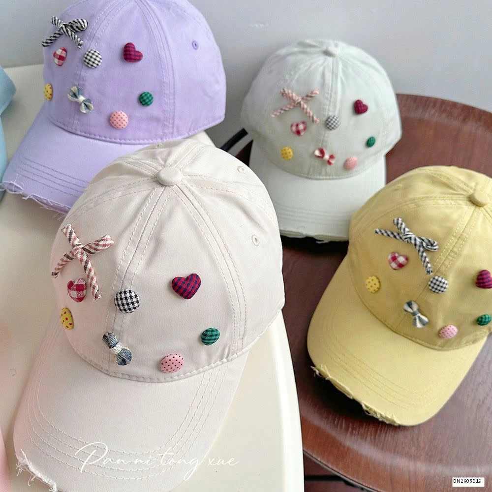 MŨ KẾT RÁCH GẮN STICKER