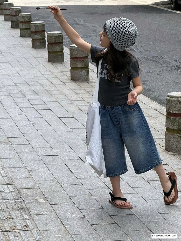 ÁO THUN NGẮN TAY AMBB BÉ GÁI