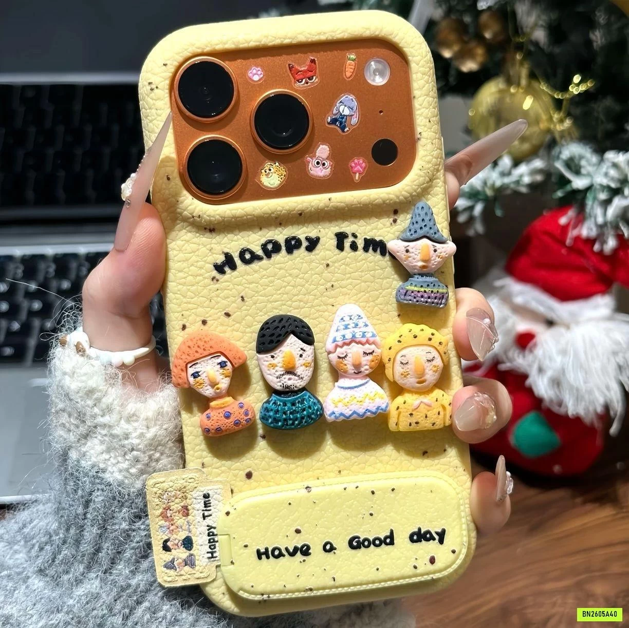 ỐP ĐIỆN THOẠI 3D KUTE KÈM ĐẾ GƯƠNG ĐỄ ĐT