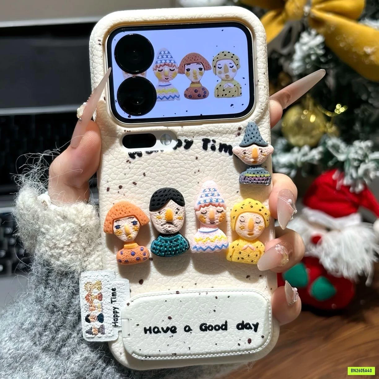 ỐP ĐIỆN THOẠI 3D KUTE KÈM ĐẾ GƯƠNG ĐỄ ĐT