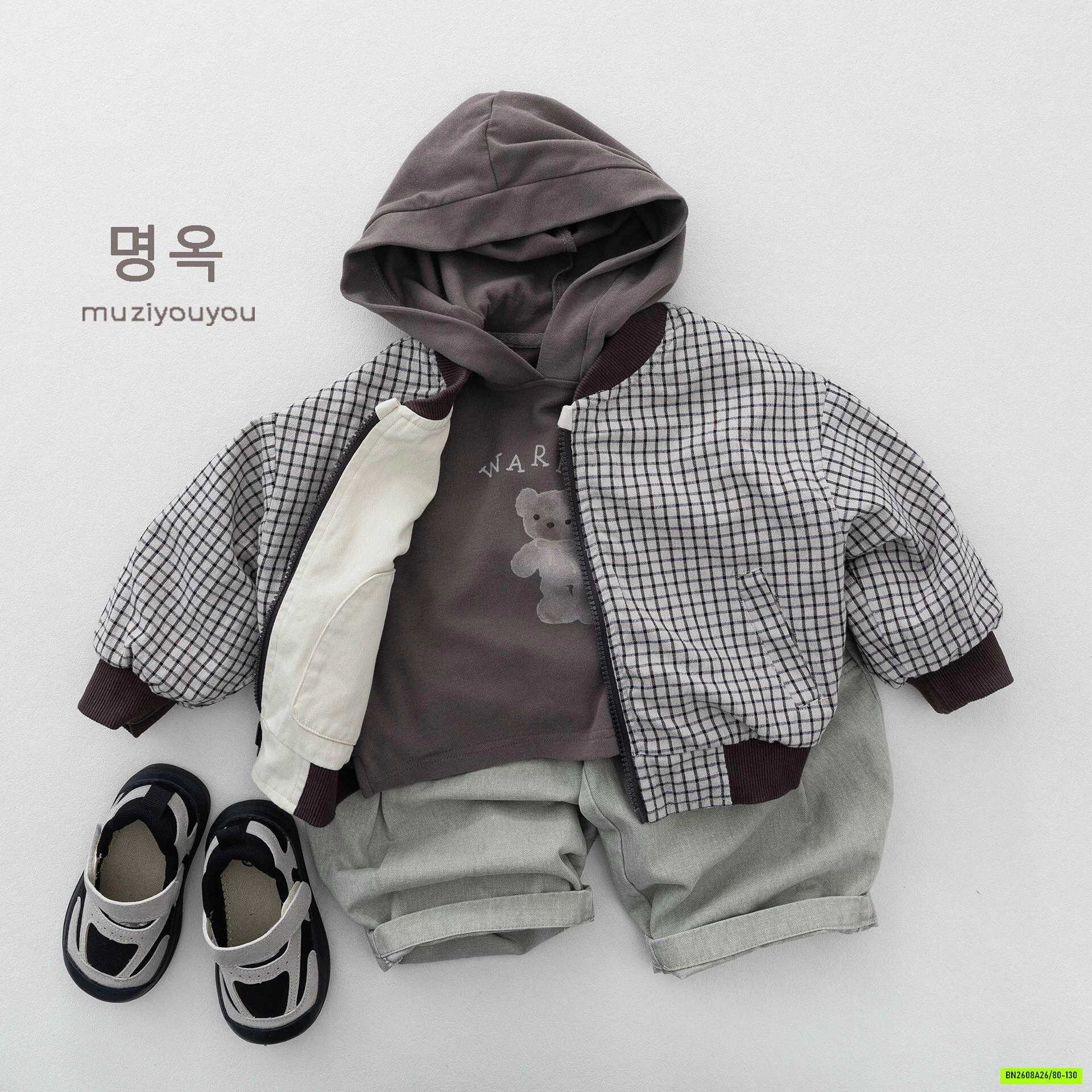 BOMBER KAKI PHỐI VIỀN CỔ MZYY