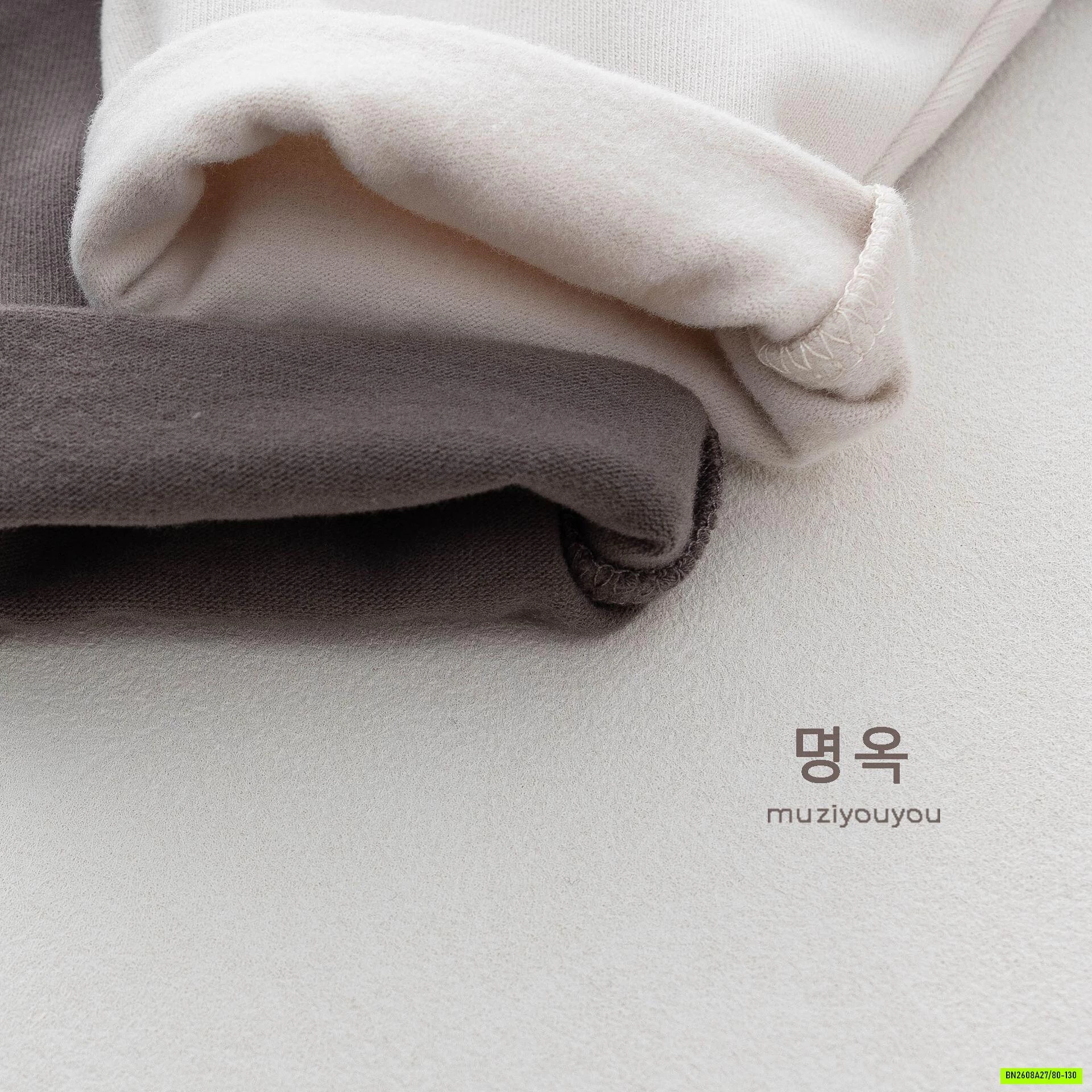 HOODIE NỈ GẤU MZYY