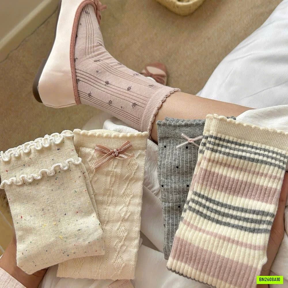 SET 5 ĐÔI TẤT REN