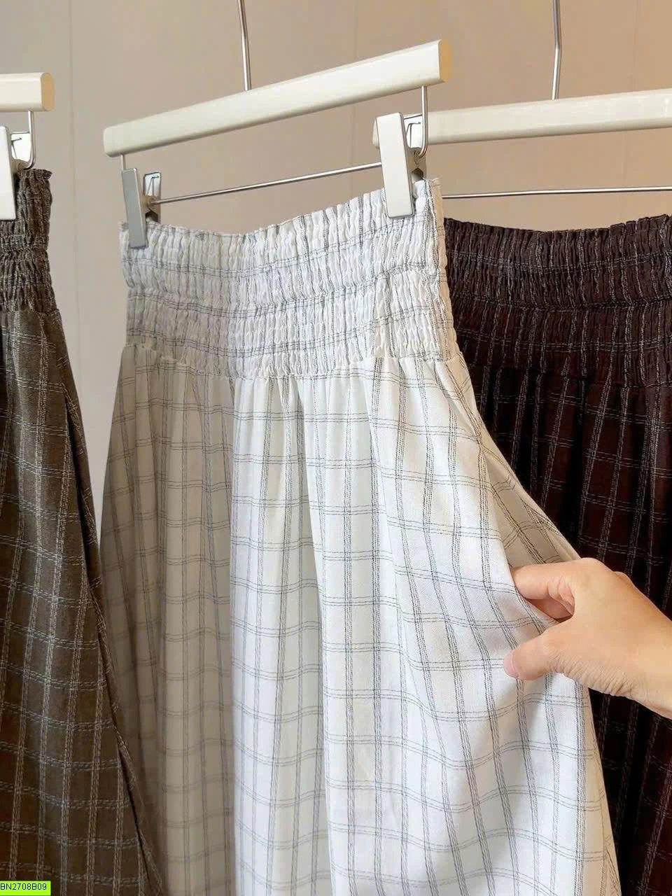 CHÂN VÁY KẺ CARO ANNA VINTAGE