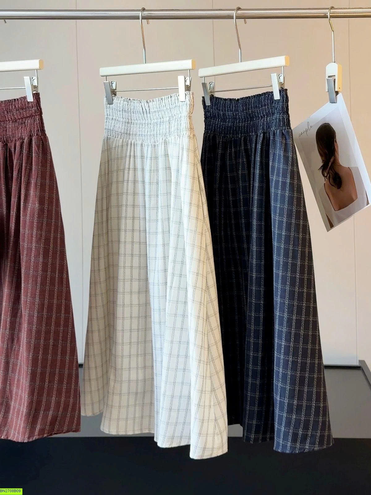 CHÂN VÁY KẺ CARO ANNA VINTAGE