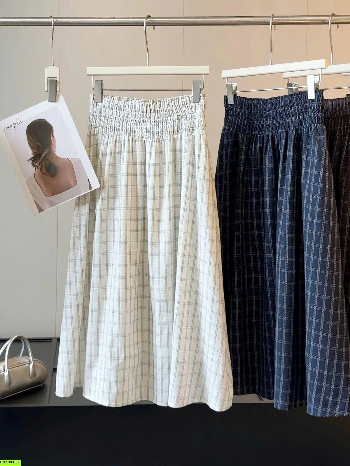 CHÂN VÁY KẺ CARO ANNA VINTAGE