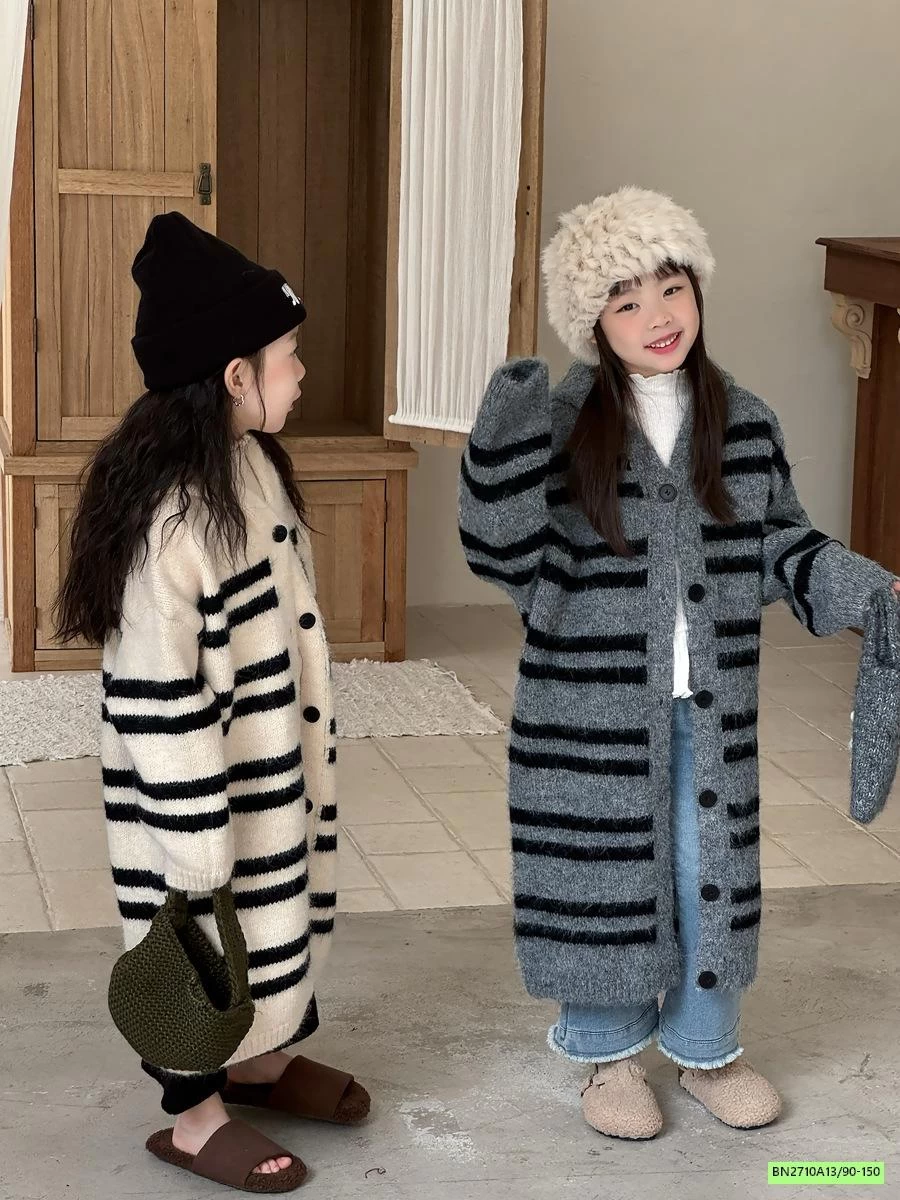 KHOÁC LEN KẺ DÁNG DÀI