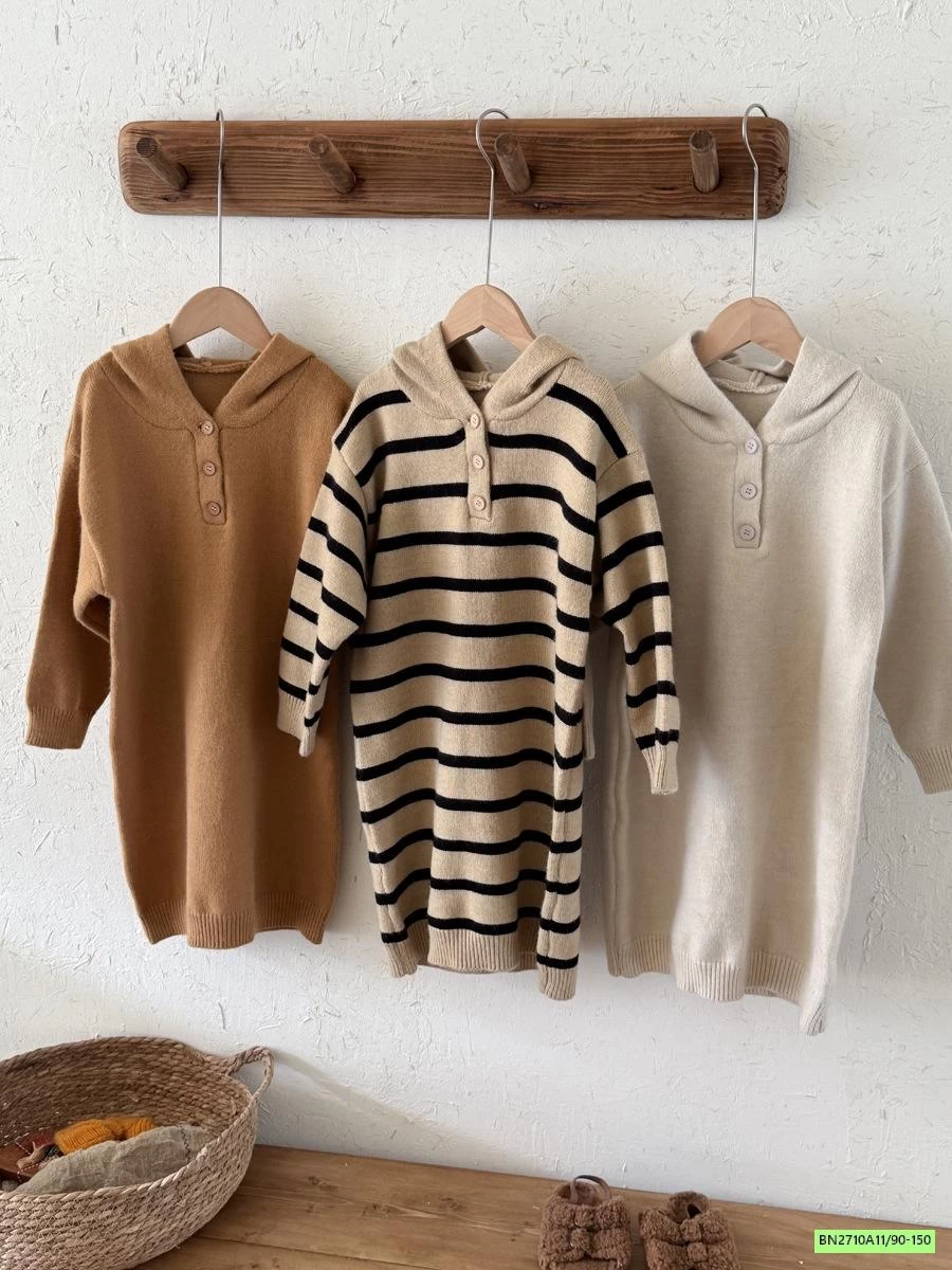 ĐẦM LEN SUÔNG LIỀN MŨ