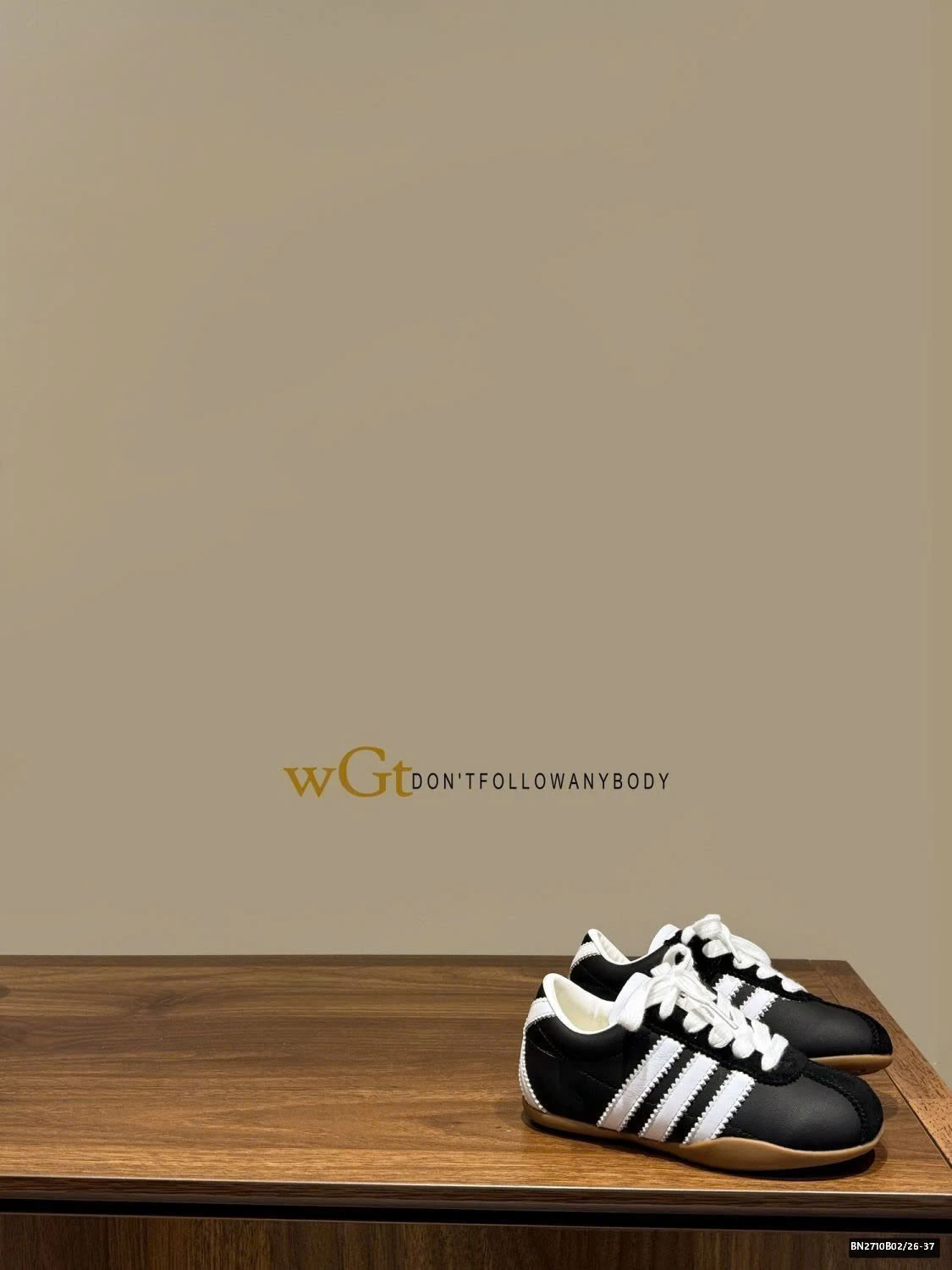 GIÀY THỂ THAO 3 SỌC