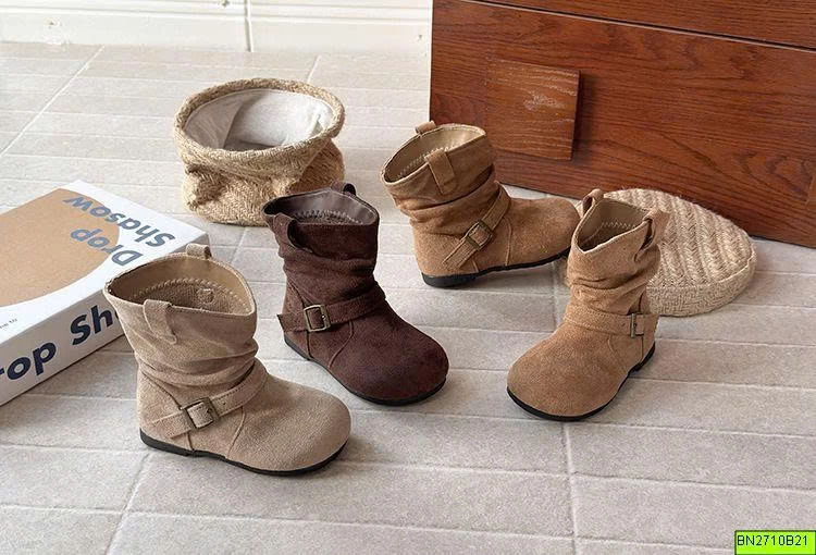 BOOT DA LỘN NHÚN CỔ