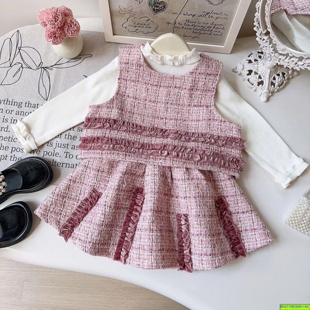SÉT DẠ HỒNG SÁT NÁCH CHÂN VÁY XẾP LY