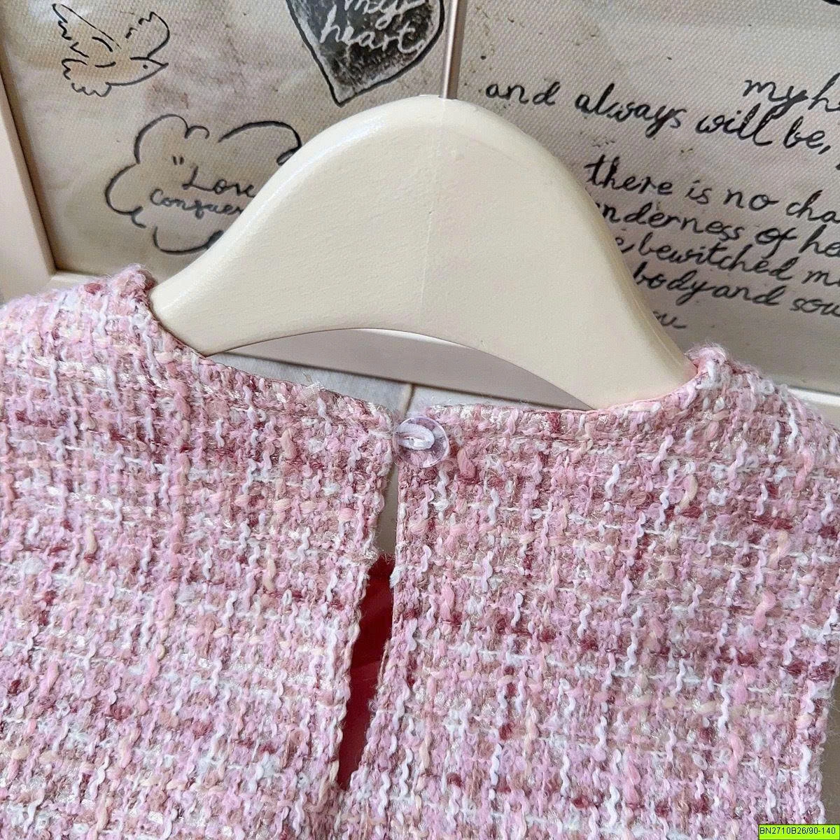 SÉT DẠ HỒNG SÁT NÁCH CHÂN VÁY XẾP LY