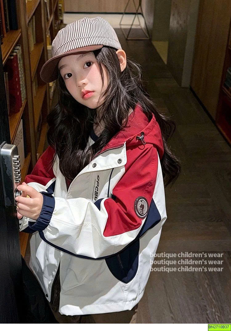 ÁO KHOÁC GIÓ THỂ THAO CAO CÂP