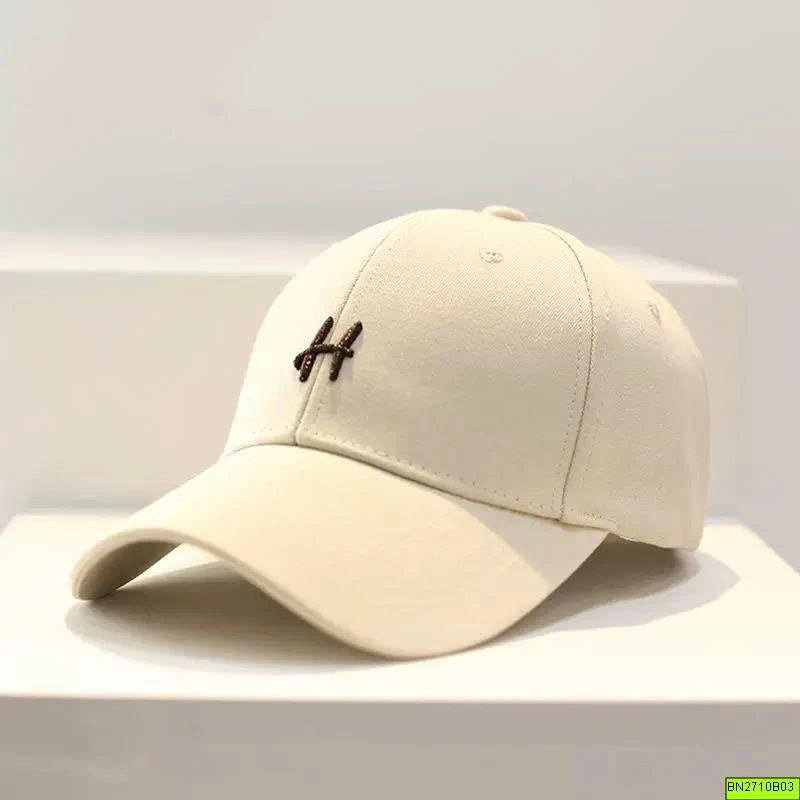 MŨ KẾT CHỮ H