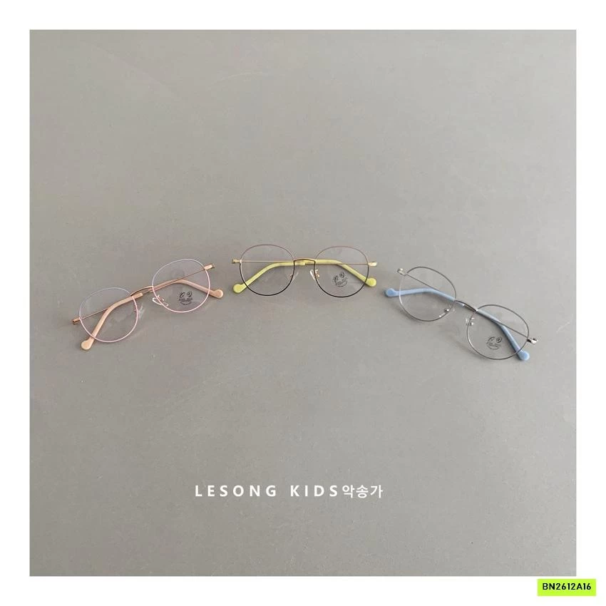 KÍNH GỌNG TRÒN 0 ĐỘ KUTE