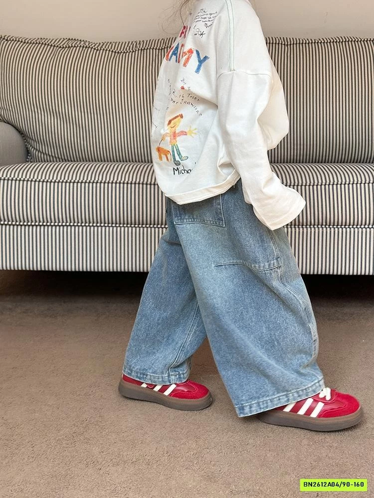 JEANS ỐNG RỘNG TÚI SAU 24Y014 AMBB