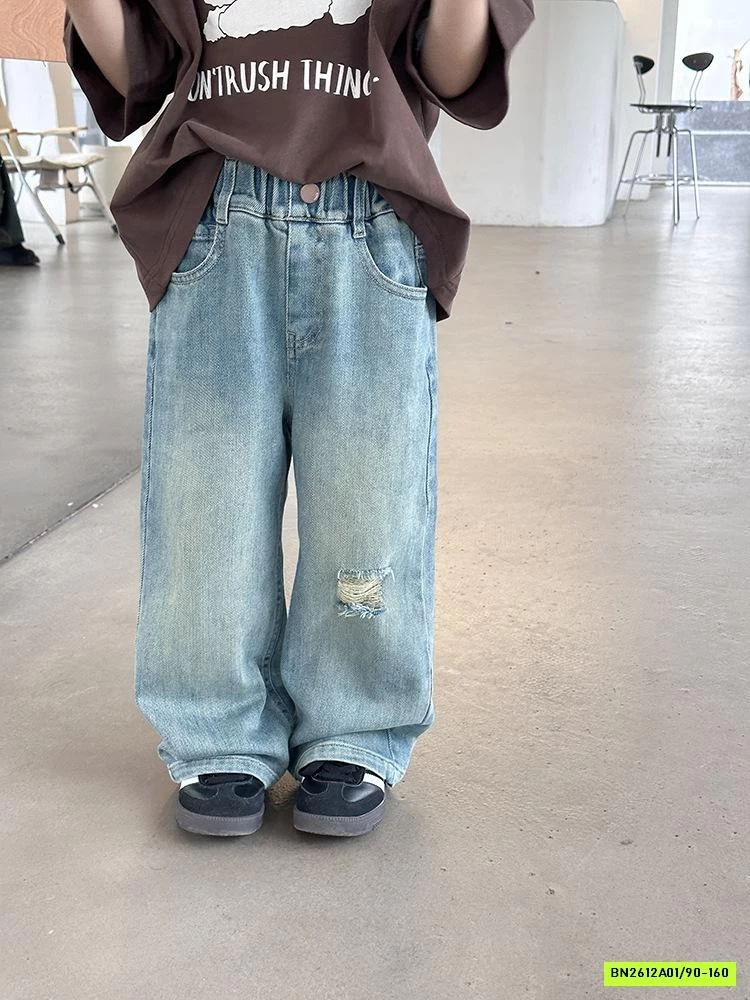 JEANS SUÔNG RÁCH GỐI 24S033 AMBB