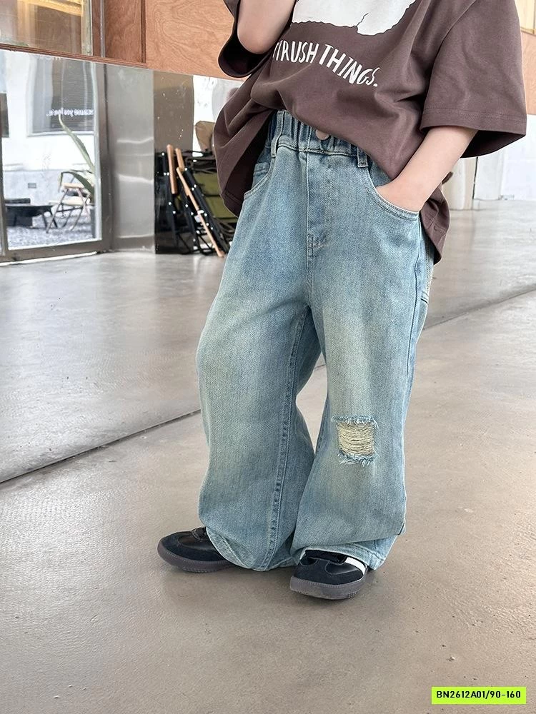 JEANS SUÔNG RÁCH GỐI 24S033 AMBB