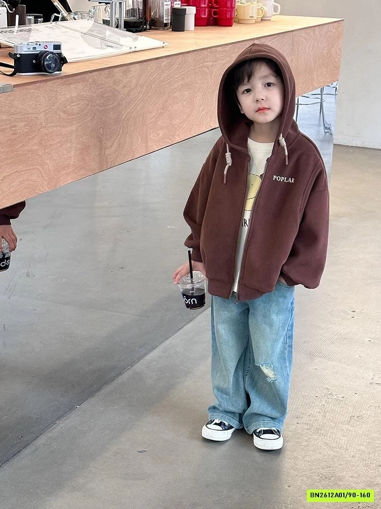 JEANS SUÔNG RÁCH GỐI 24S033 AMBB