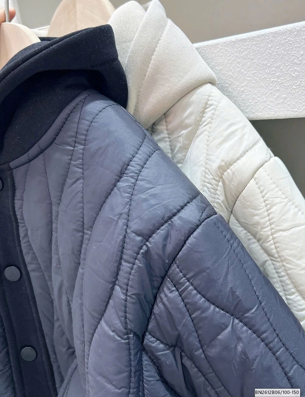 ÁO KHOÁC PHAO DÀY LIỀN MŨ  KACADY