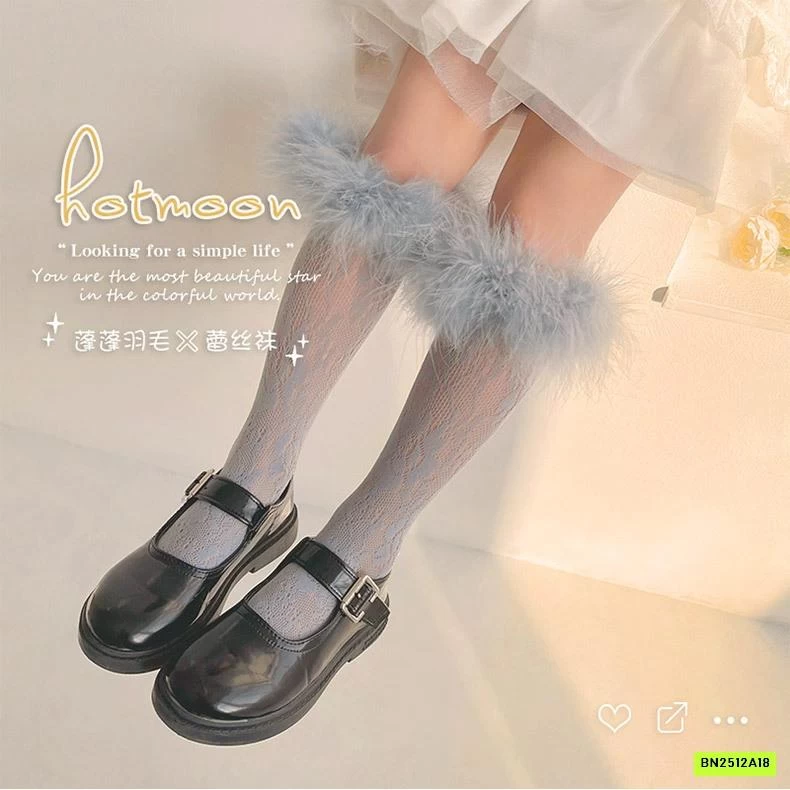 TẤT LƯỚI LOLLITA GẮN LÔNG VŨ