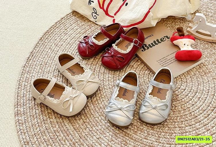 GIÀY BÚP BÊ GẮN NƠ VIỀN REN