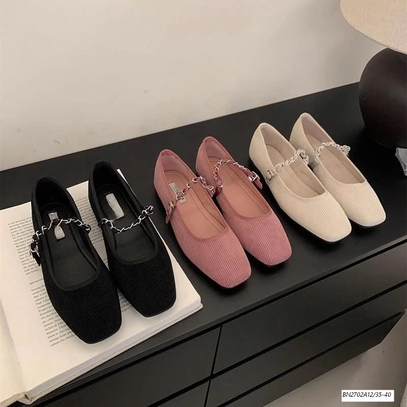 GIÀY BÚP BÊ QUAI XÍCH