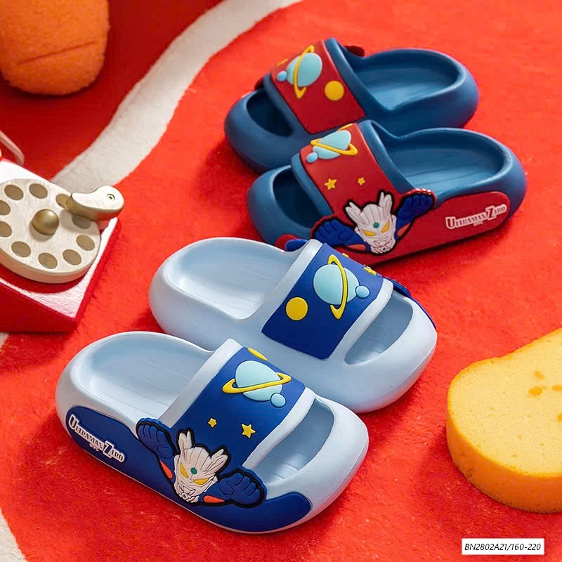 DÉP LÊ SIÊU NHÂN ĐẾ BÁNH MỲ