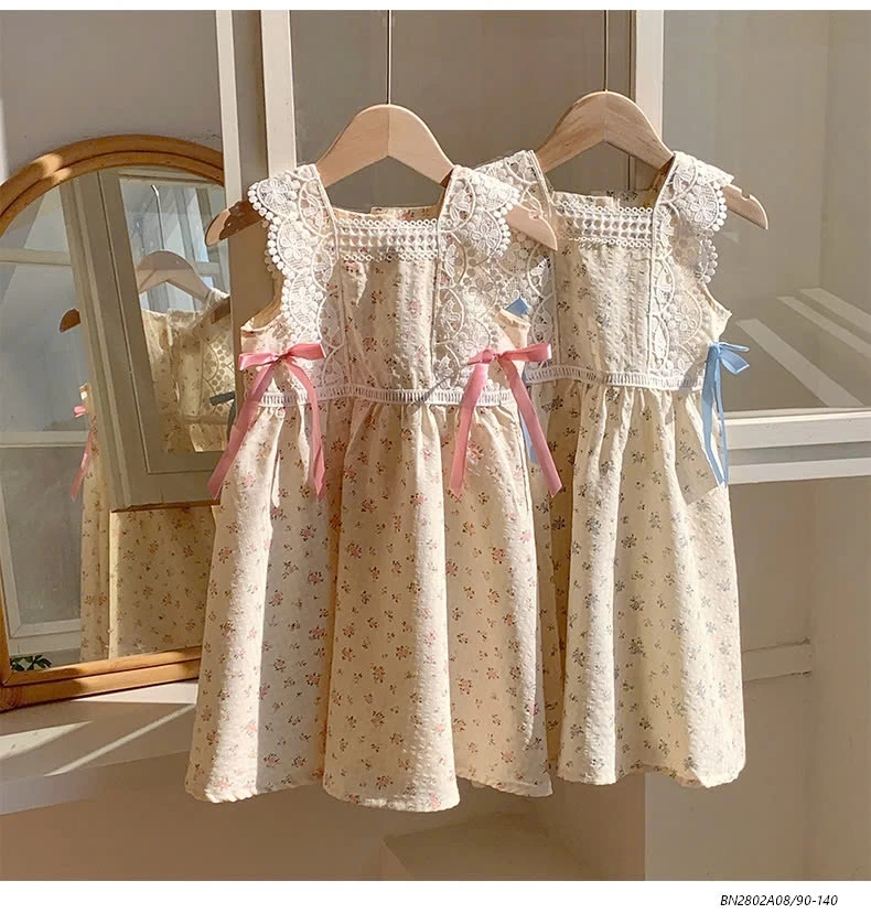 ĐẦM HOA NHÍ PHỐI VIỀN REN