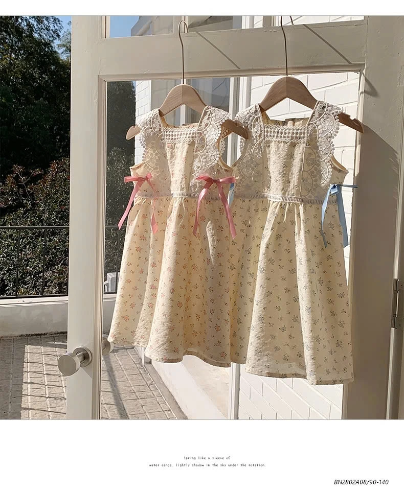 ĐẦM HOA NHÍ PHỐI VIỀN REN