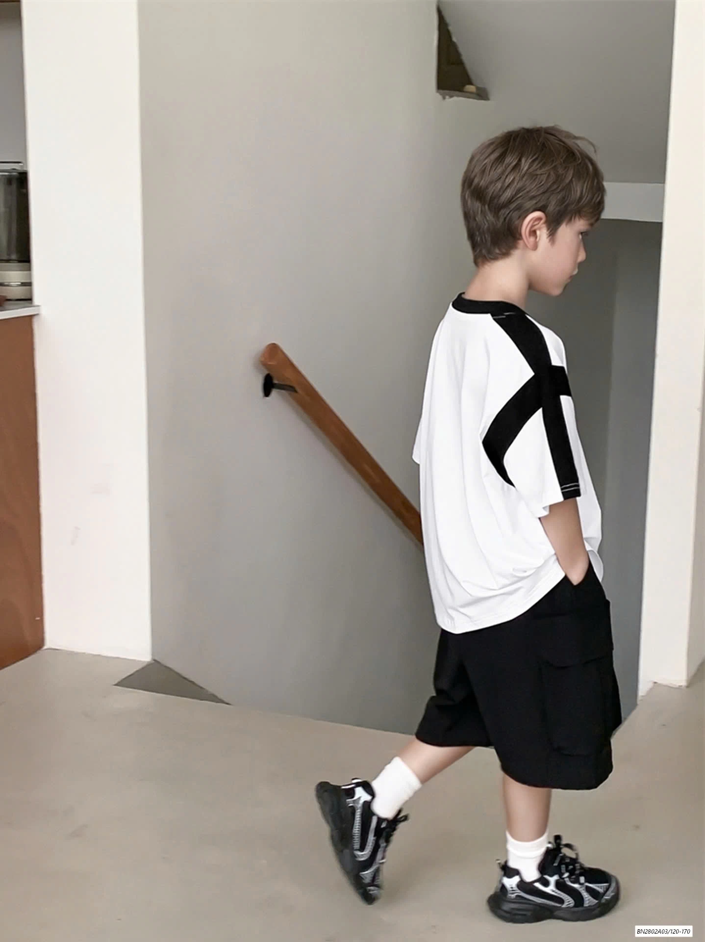 ÁO THUN BASIC PHỐI MÀU TAY