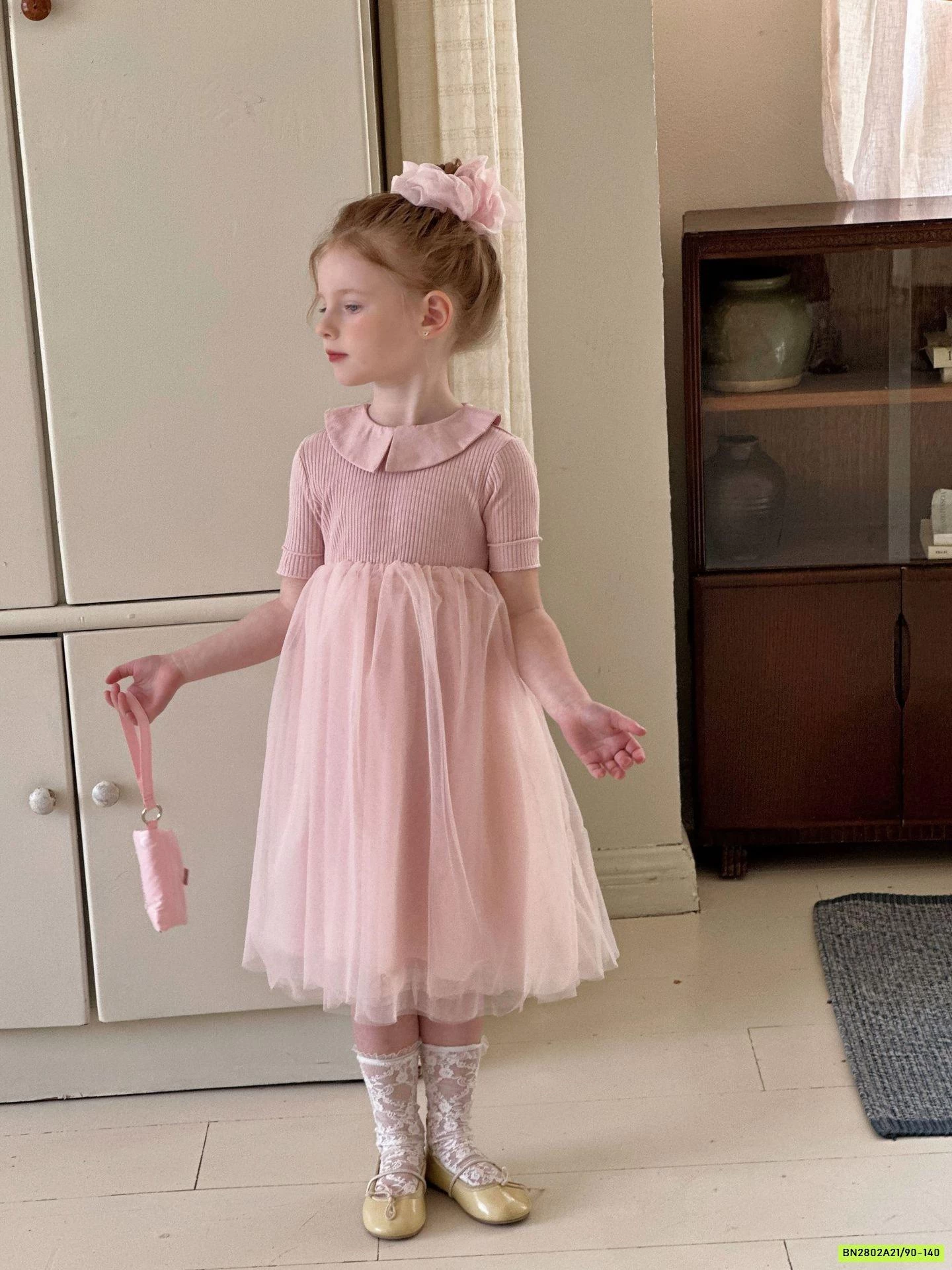 ĐẦM MONTOGHI NGẮN TAY PHỐI CHÂN VOAN