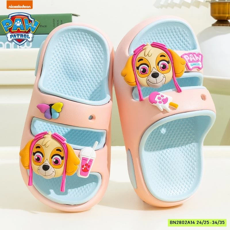 DÉP LÊ ĐỘI CHÓ CỨU HỘ CHỐNG TRƯỢT