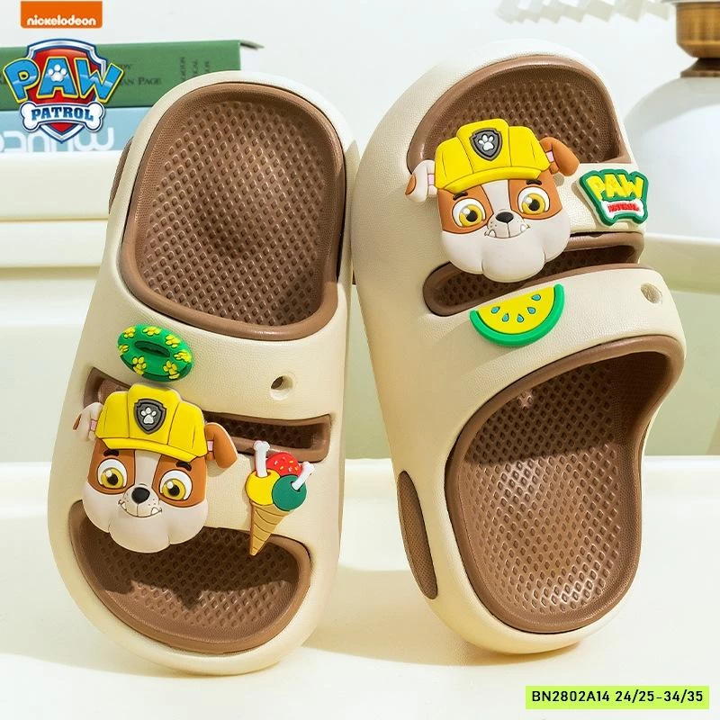 DÉP LÊ ĐỘI CHÓ CỨU HỘ CHỐNG TRƯỢT