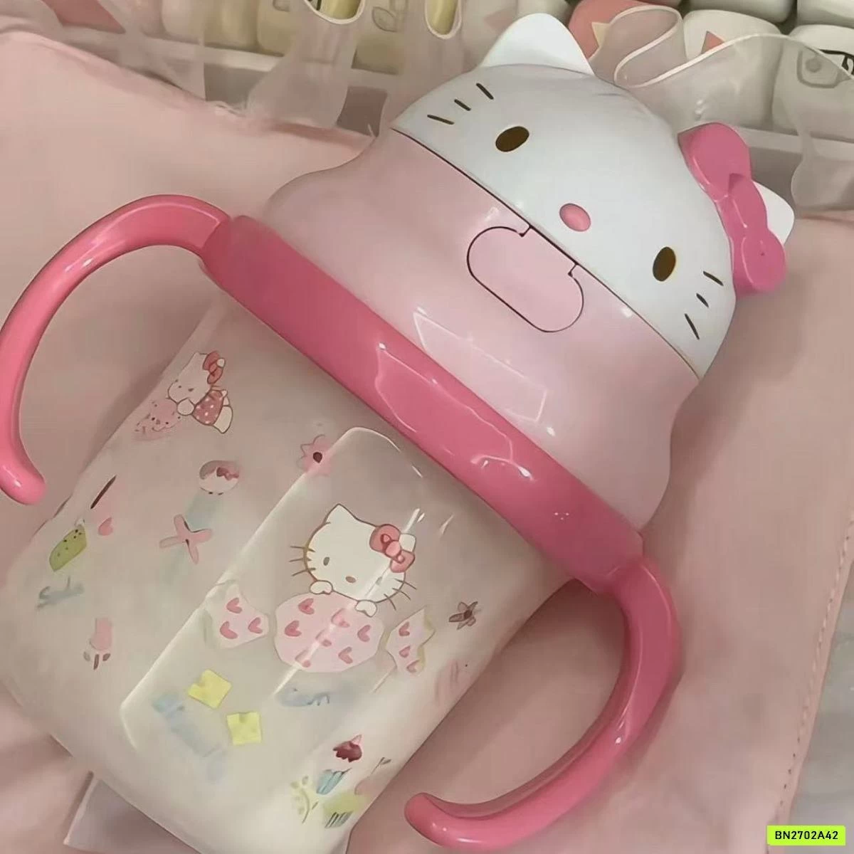 BÌNH NƯỚC XUẤT NHẬT HELLO KITTY